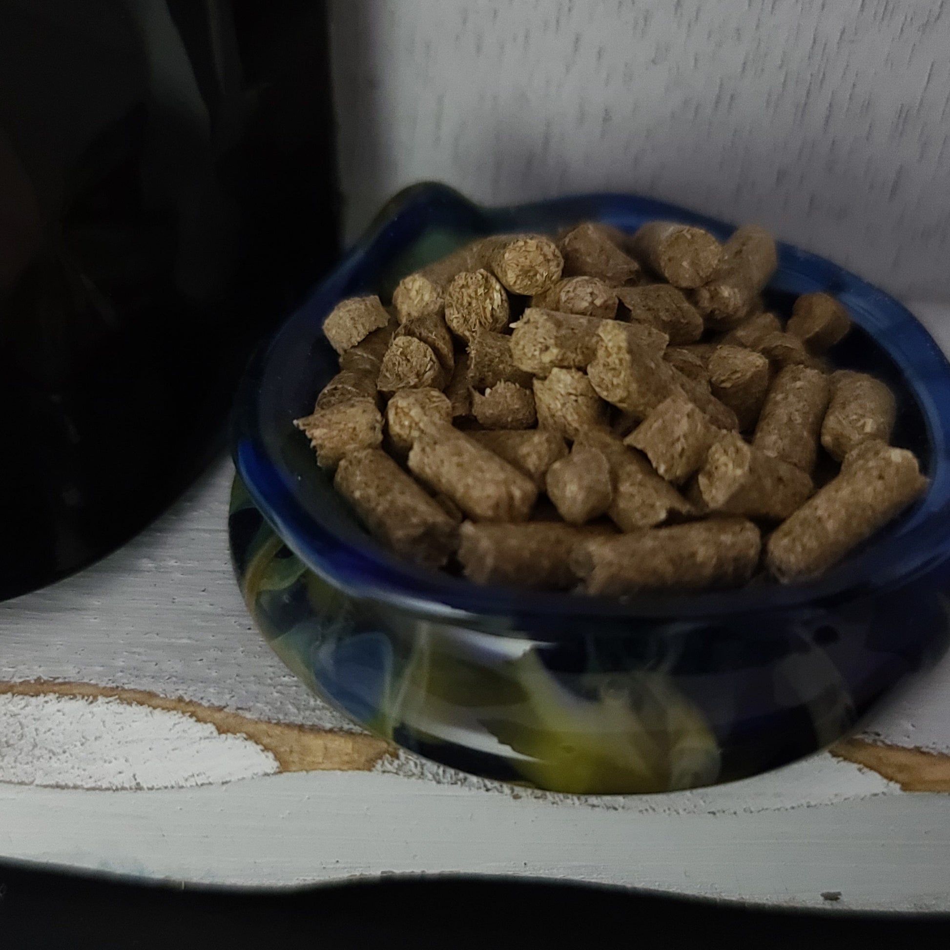 Shrimp Envy Barley Bites Shrimp Food 40 Grams Super Cichlids